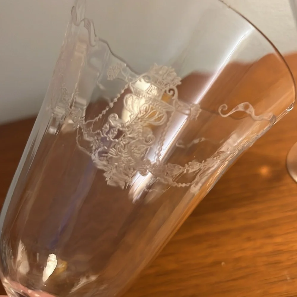 Set of 2  Fostoria Garland Claret Glass Water/Wine Glasses.